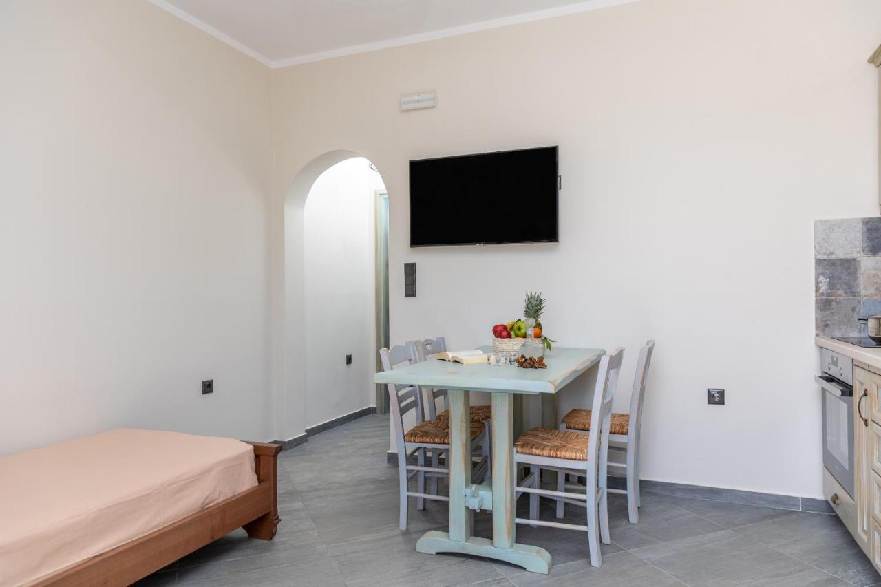 Ligaridia Apartments Moutsoúna Dış mekan fotoğraf